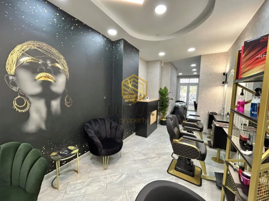 Rent, office space, 90m², Stari Aerodrom, Podgorica