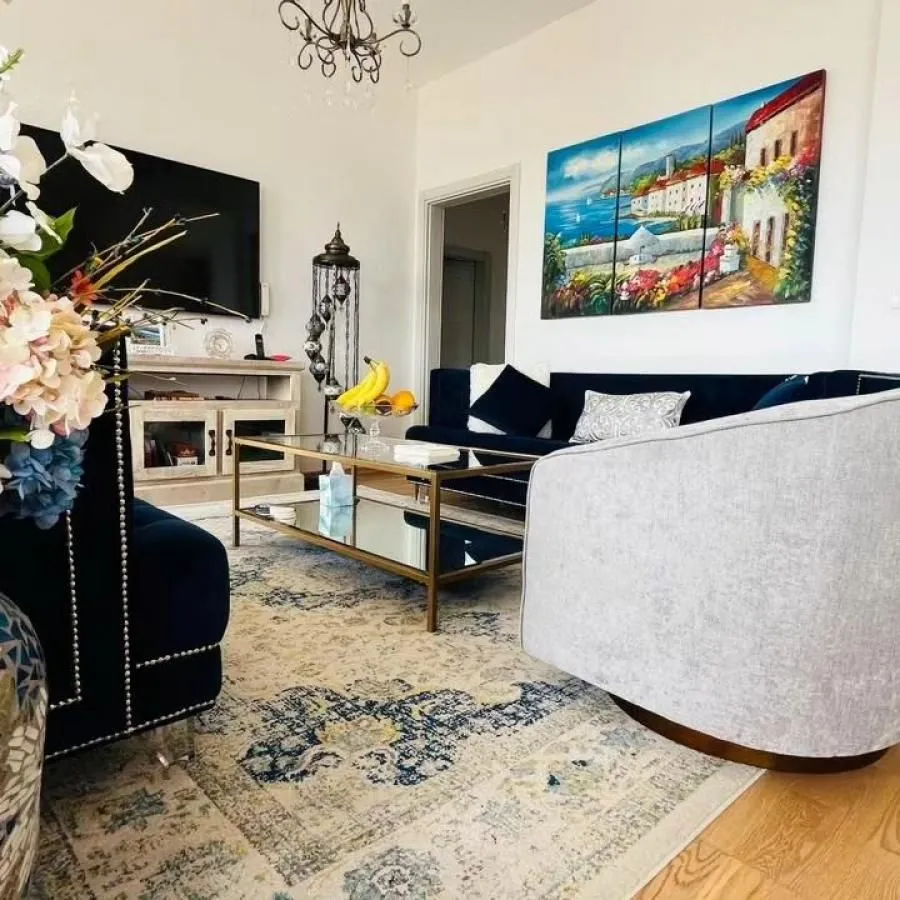 Prodaja, trosoban stan, 120m², Tivat, Crna Gora