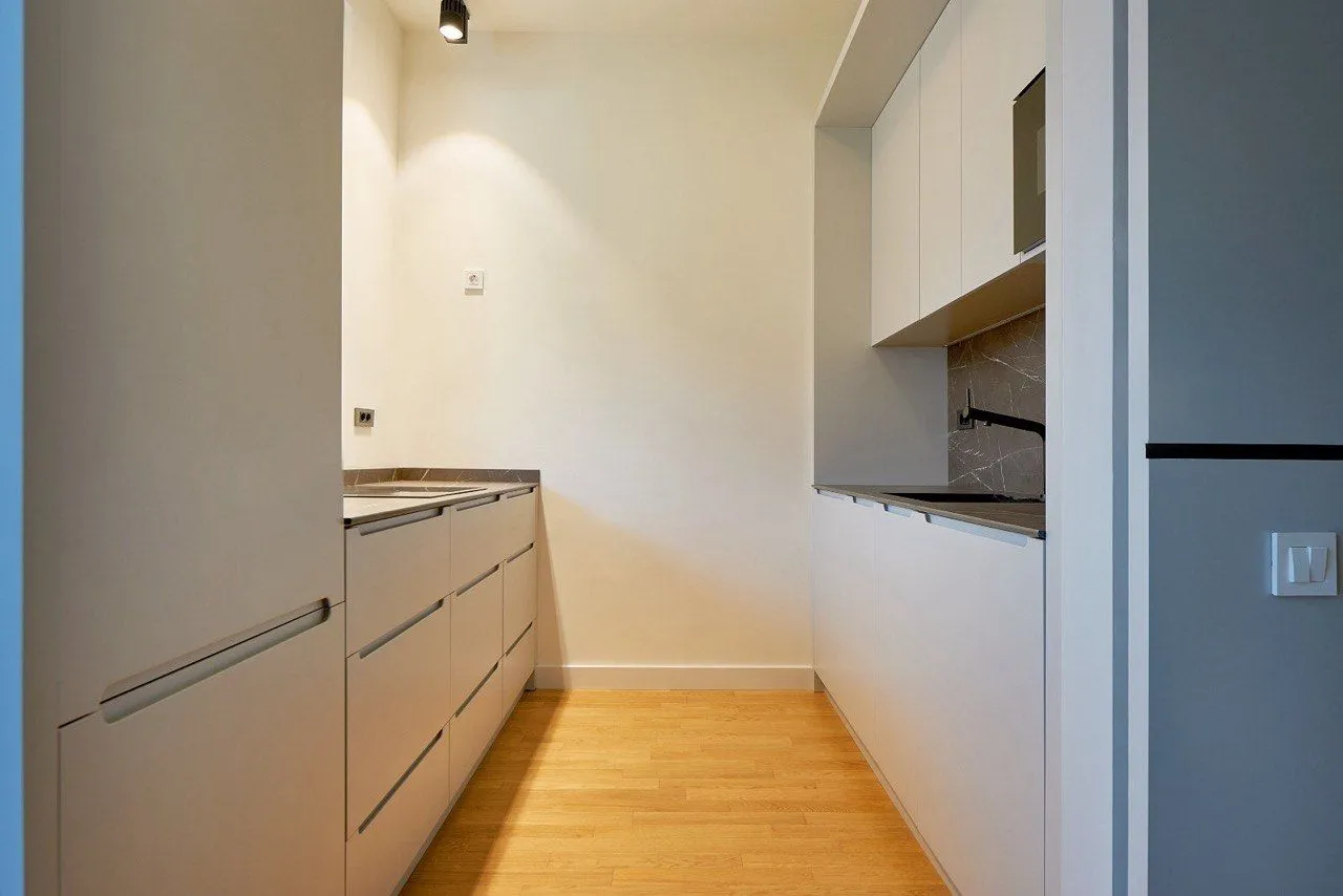 Rent, one bedroom apartment, 50m², Bečići, Budva