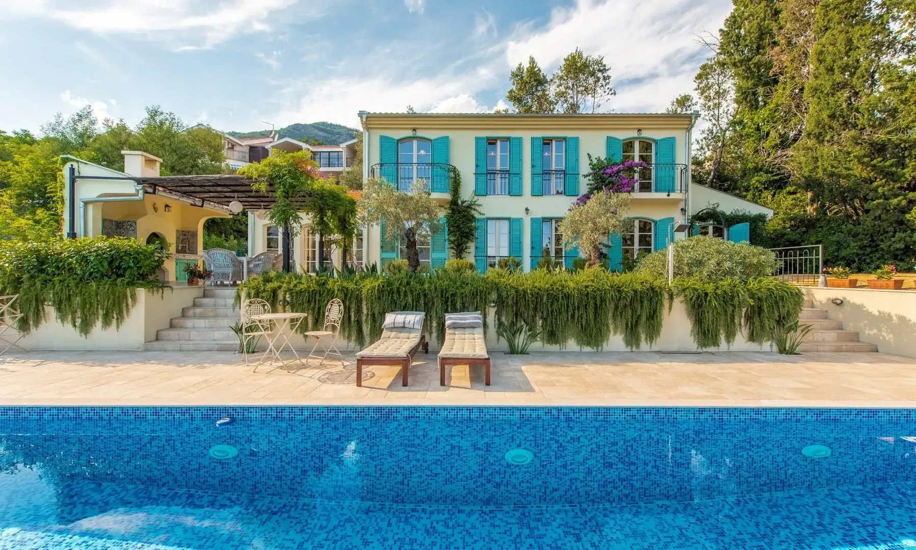 Sale, house, 198m², Bratešići, Kotor