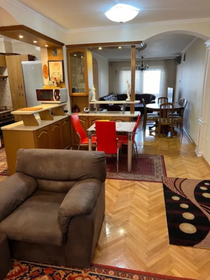 Prodaja, trosoban stan, 128m², Adok, Budva