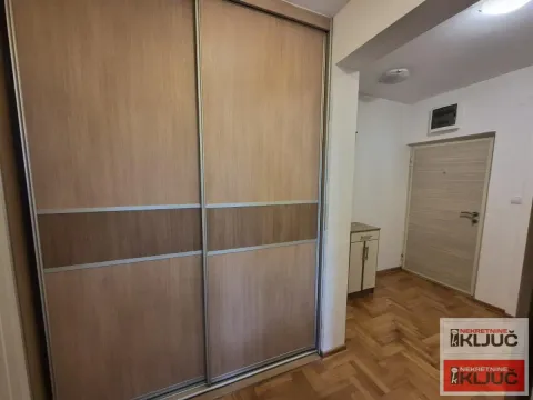 Prodaja, jednosoban stan, 42m², Novo naselje, Novi Sad - image 9