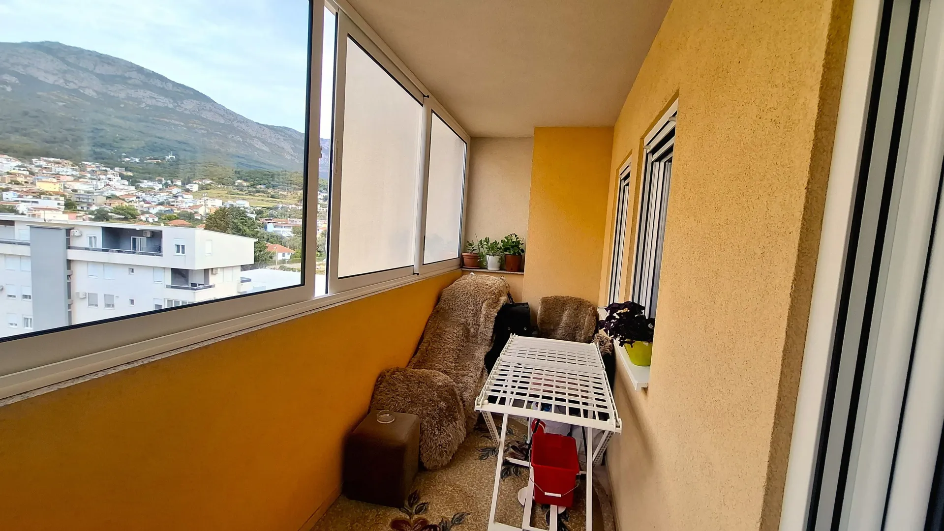 Prodaja, jednosoban stan, 58m², Ilino, Bar