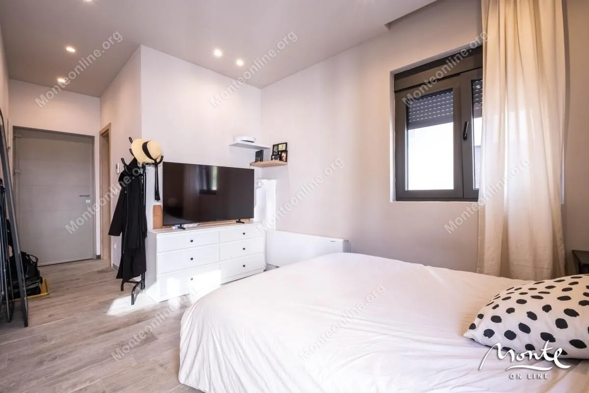 Sale, studio apartment, 24m², Tivat, Crna Gora