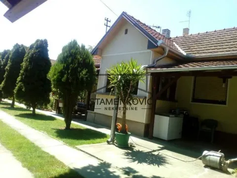 Prodaja, kuća, 275m², Futog, Novi Sad Sve Podlokacije - image 7