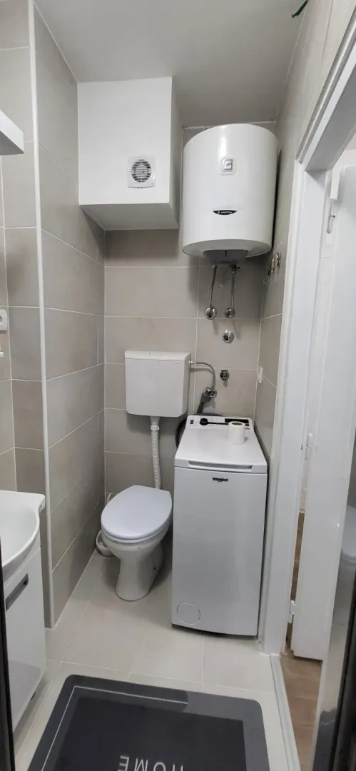 Izdavanje, dvosoban stan, 52m², Radijalac, Subotica