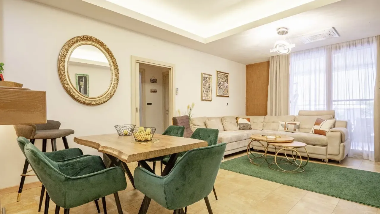 Prodaja, dvosoban stan, 82m², Rozino, Budva