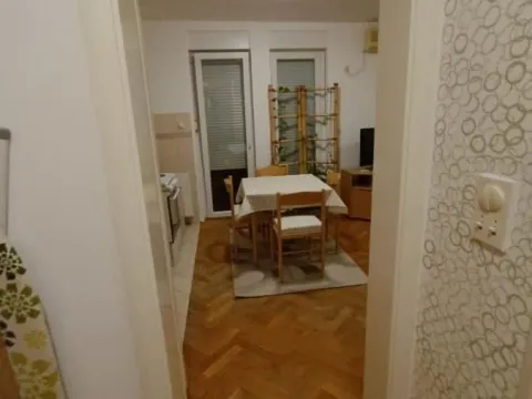 Izdavanje, garsonjera, 28m², Sajmište, Novi Sad - image 4