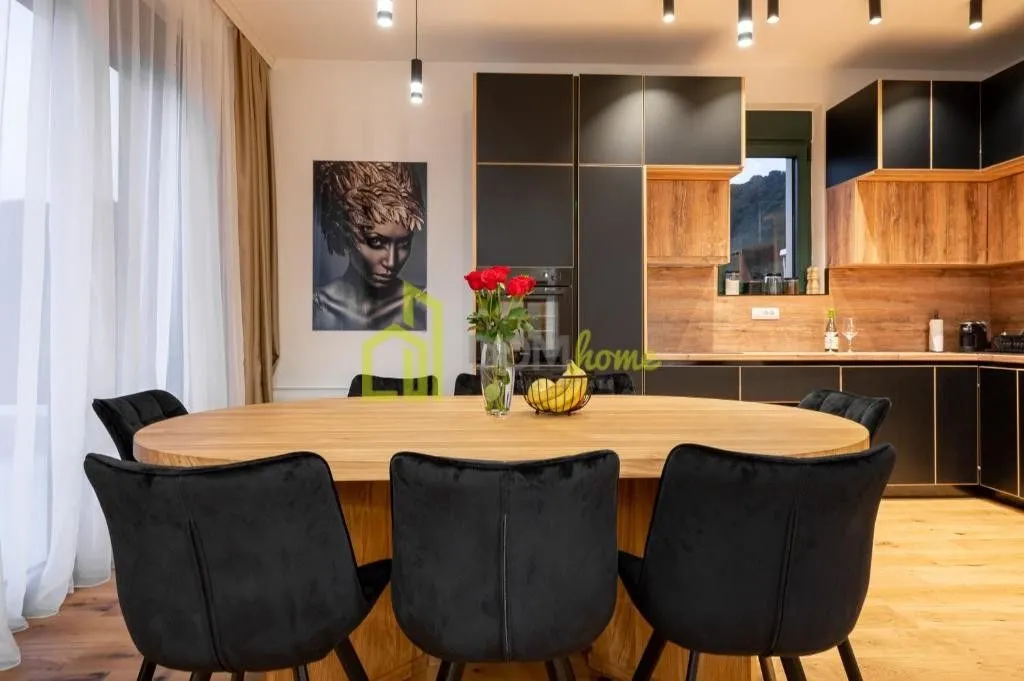 Sale, house, 270m², Bar, Crna Gora