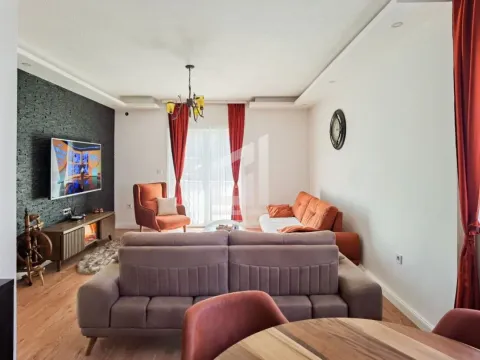 Prodaja, kuća, 220m², Bar, Crna Gora - image 47