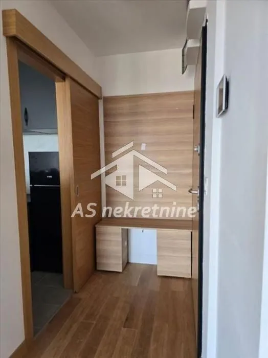 Rent, four bedroom apartment, 102m², Zemun Gornji Grad, Zemun Sve Podlokacije