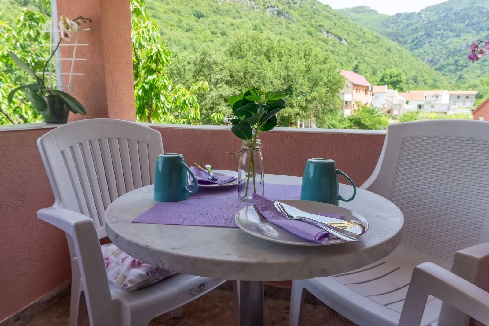 Prodaja, kuća, 700m², Lastva Grbaljska, Kotor