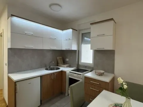 Izdavanje, jednosoban stan, 42m², Podbara, Novi Sad Sve Podlokacije - image 3