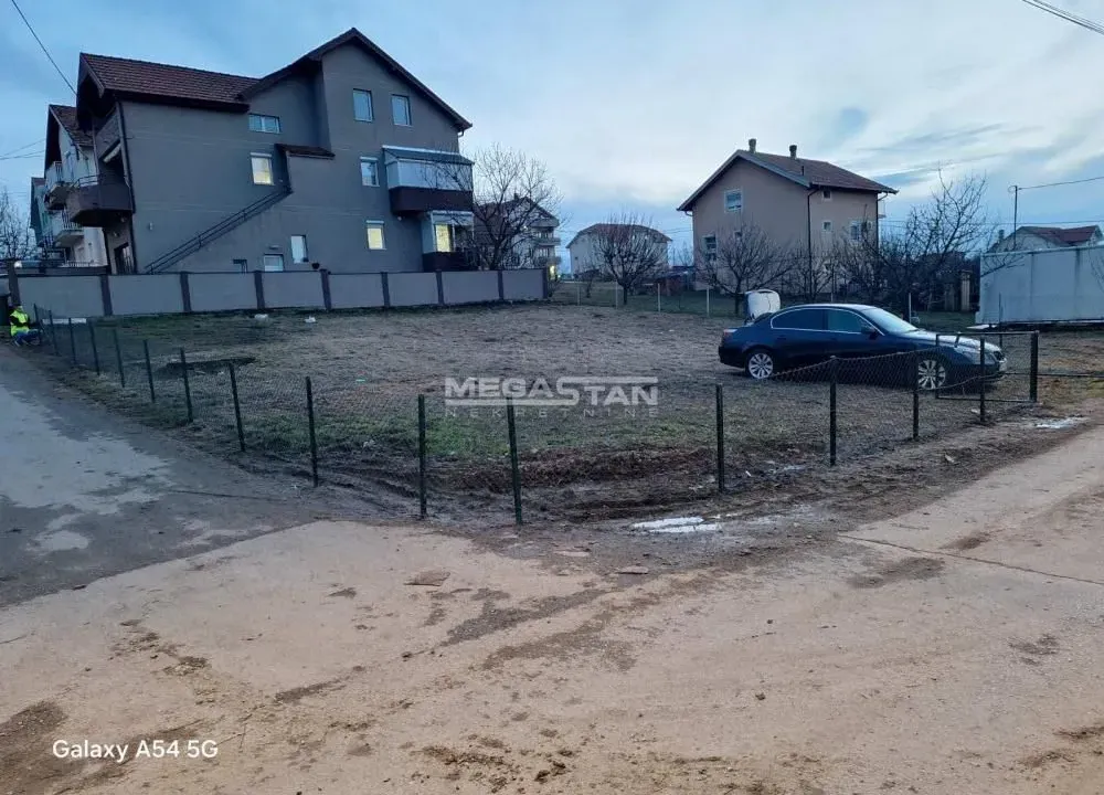 Prodaja, plac, 600m², Miljakovac, Rakovica