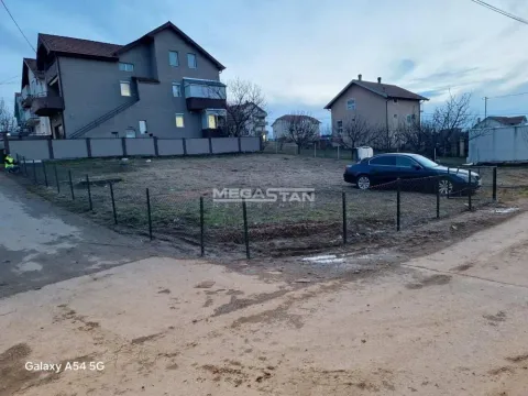 Zemljište in Miljakovac