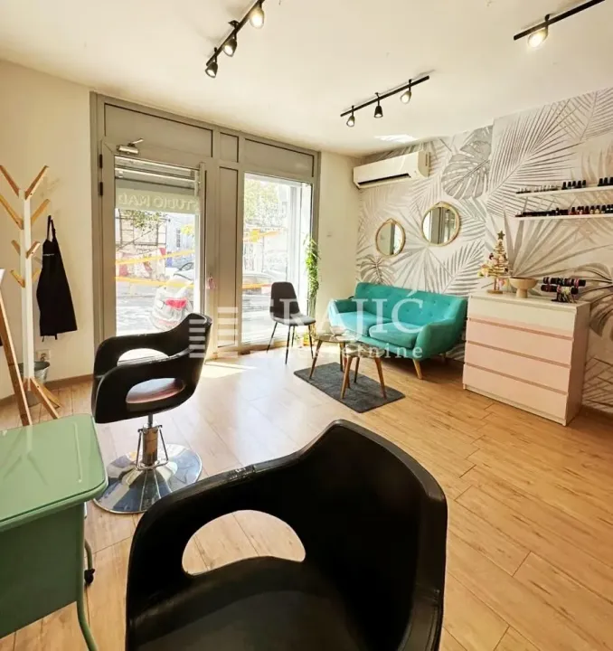 Rent, office space, 40m², Skadarlija, Beograd