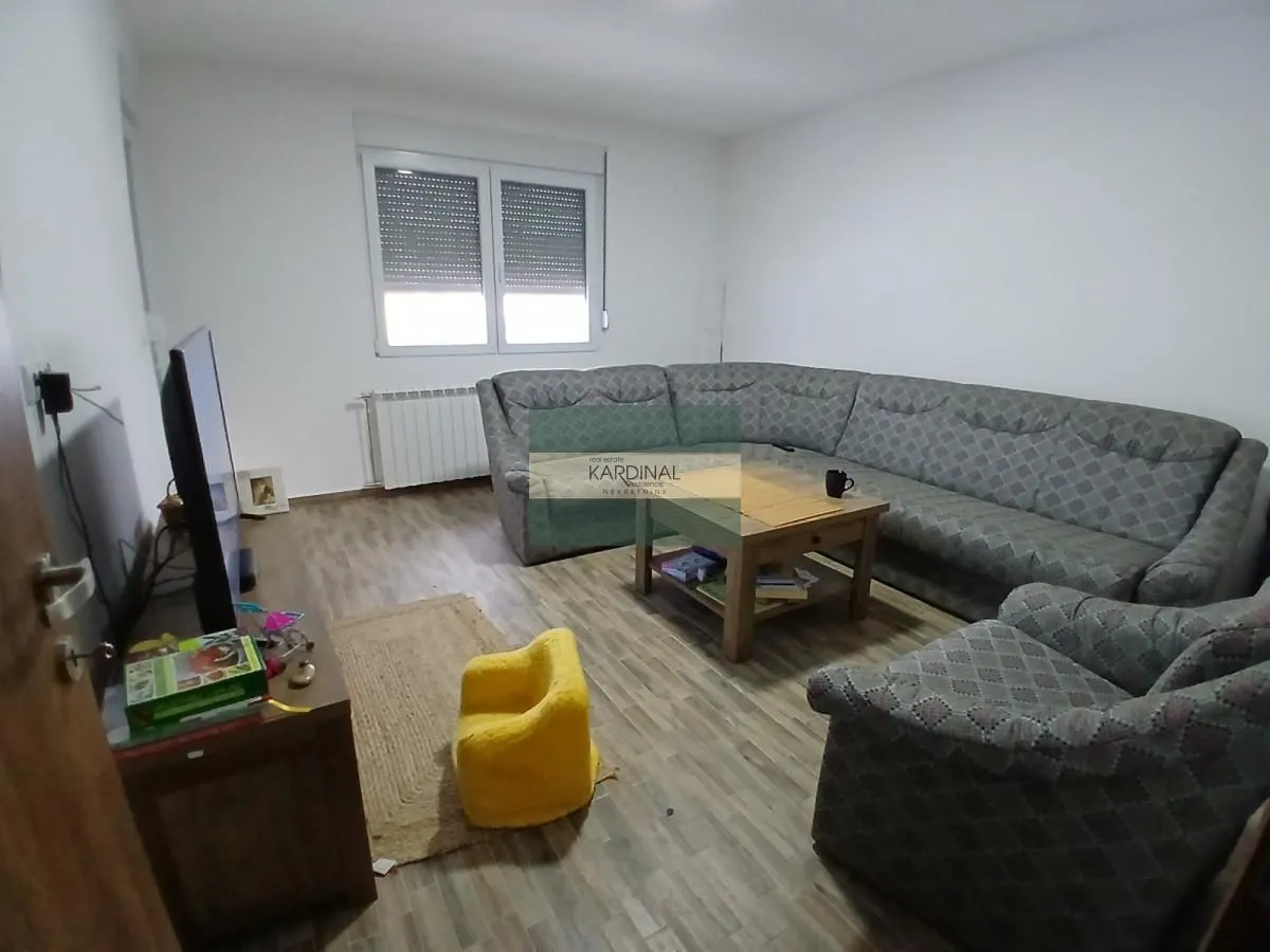 Prodaja, kuća, 273m², Grošnica, Kragujevac