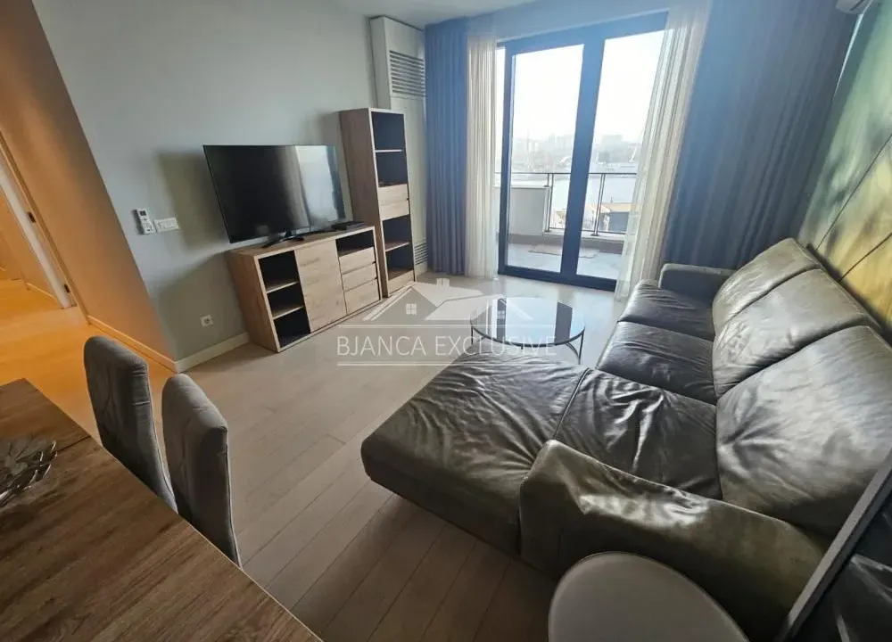 Prodaja, četvorosoban stan, 108m², Savski Venac, Beograd