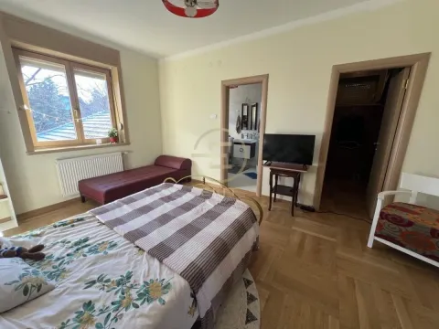 Izdavanje, kuća, 158m², Sremska Kamenica, Petrovaradin - image 19