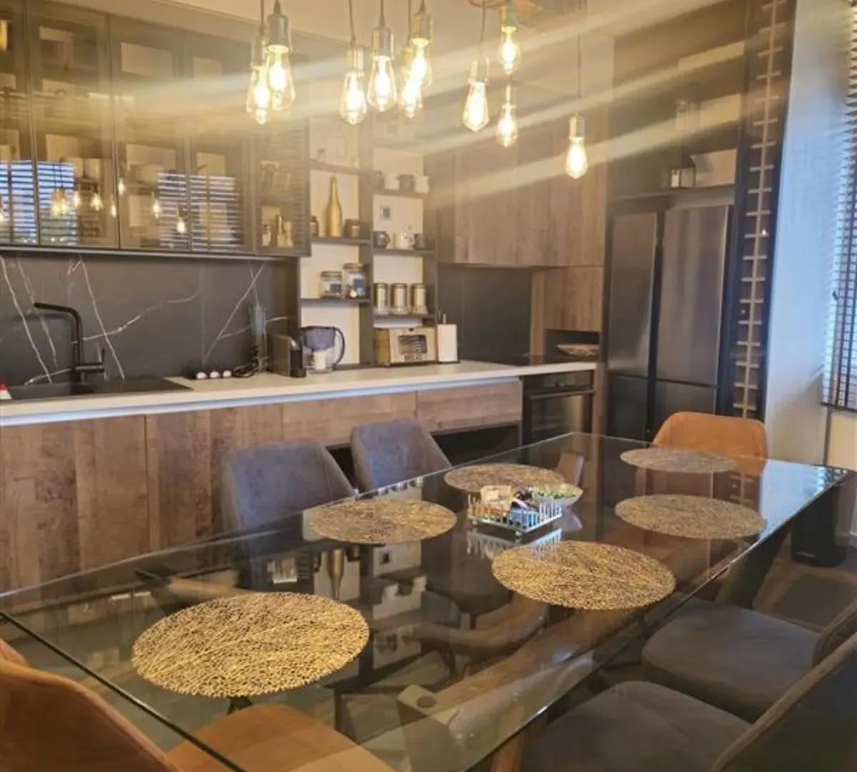 Rent, four bedroom apartment, 98m², Vračar Sve Podlokacije, Beograd