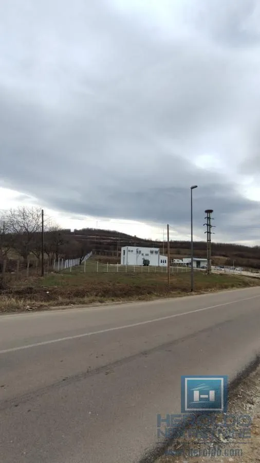 Izdavanje, plac, 1300m², Batočina, Srbija