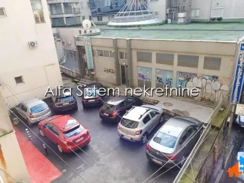 Rent, two bedroom apartment, 60m², Stari Grad, Beograd - image 20