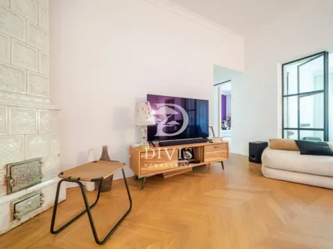 Prodaja, četvorosoban stan, 119m², Stari Grad, Beograd - image 3