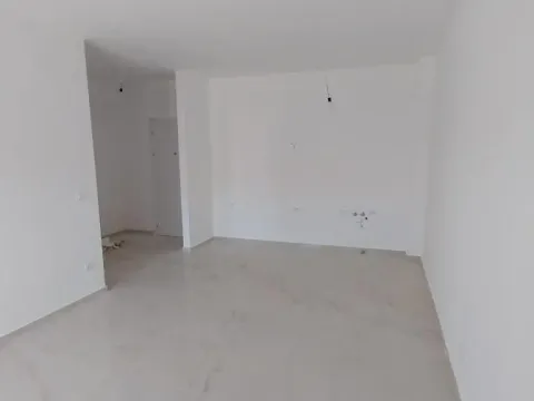 Sale, one bedroom apartment, 45m², Čeluga, Bar - image 8