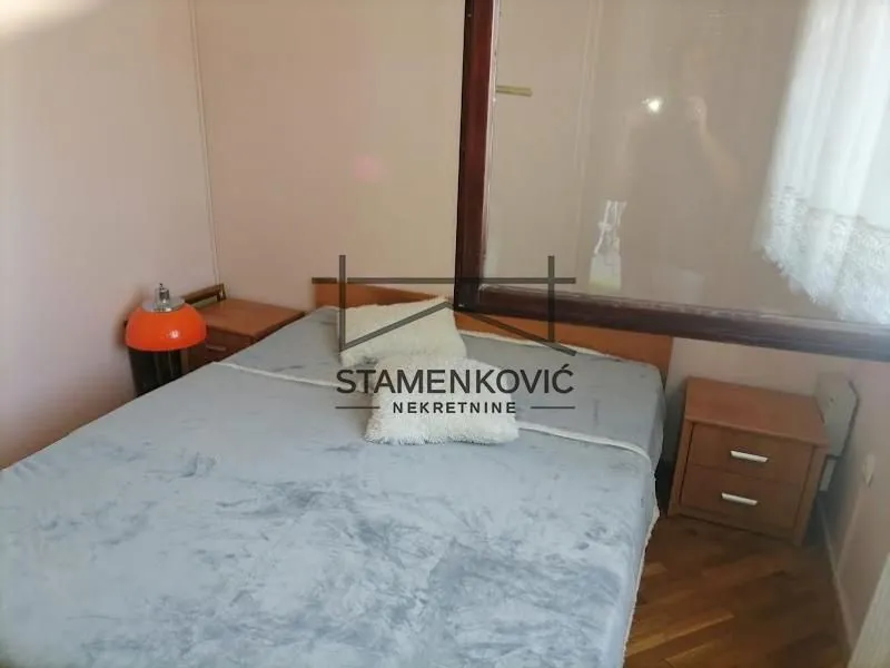 Prodaja, trosoban stan, 71m², Salajka, Novi Sad Sve Podlokacije