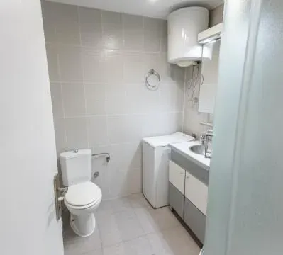 Izdavanje, jednosoban stan, 43m², Andrićev Venac, Beograd - image 8