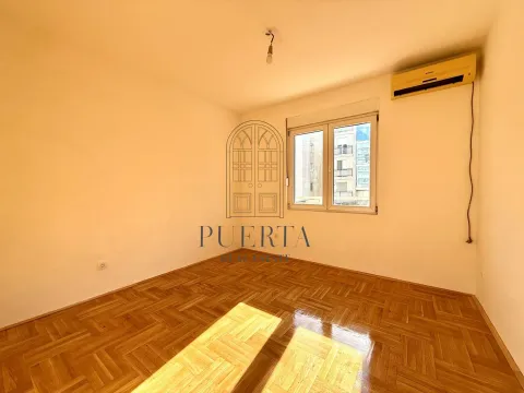 Prodaja, dvosoban stan, 73m², Nova Dalmatinska, Podgorica - image 12