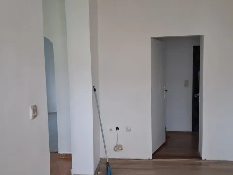 Prodaja, kuća, 140m², Darosava, Arandjelovac - image 2