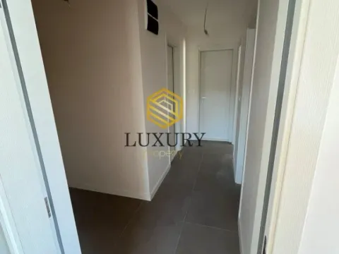 Sale, apartment, 58m², Pobrežje, Podgorica - image 4