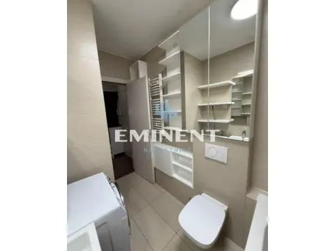 Izdavanje, dvosoban stan, 52m², Slavija, Vračar Sve Podlokacije - image 9