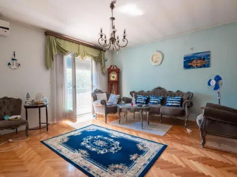 Sale, house, 154m², Bar, Crna Gora - image 10