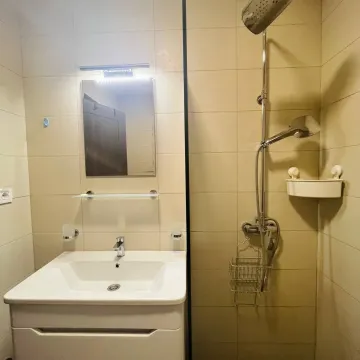 Rent, one bedroom apartment, 37m², Bečići, Budva - image 7