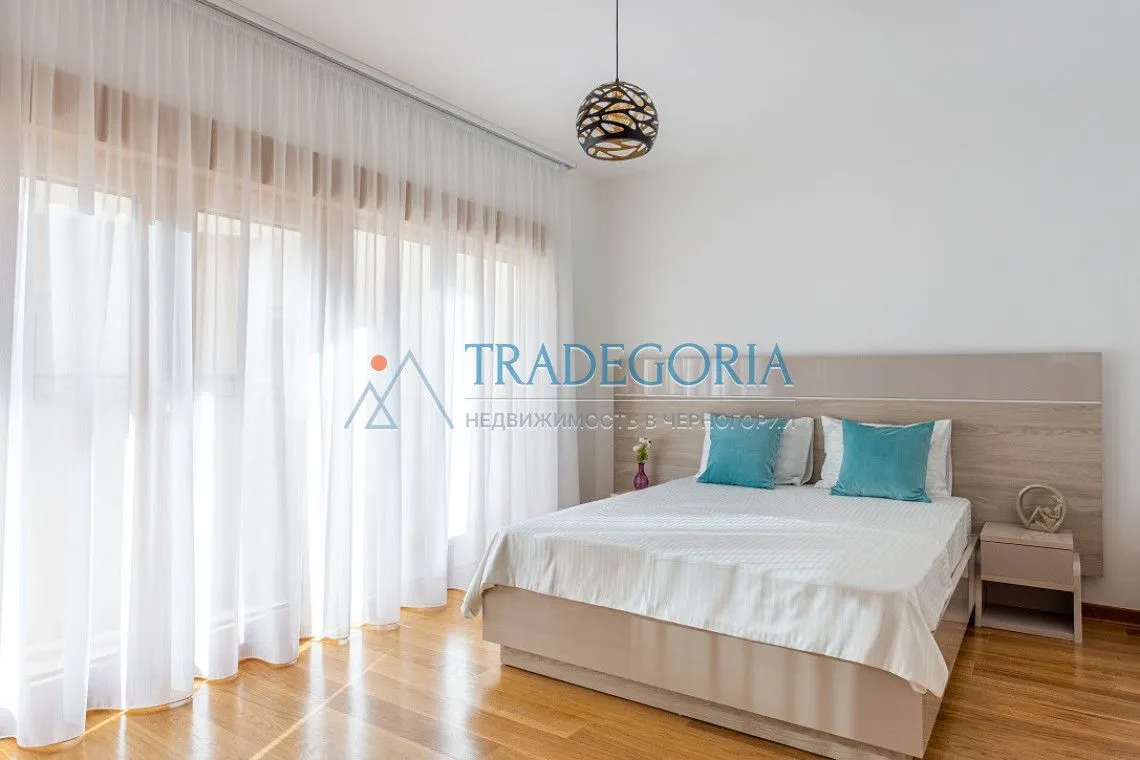 Prodaja, jednosoban stan, 75m², Pržno, Budva