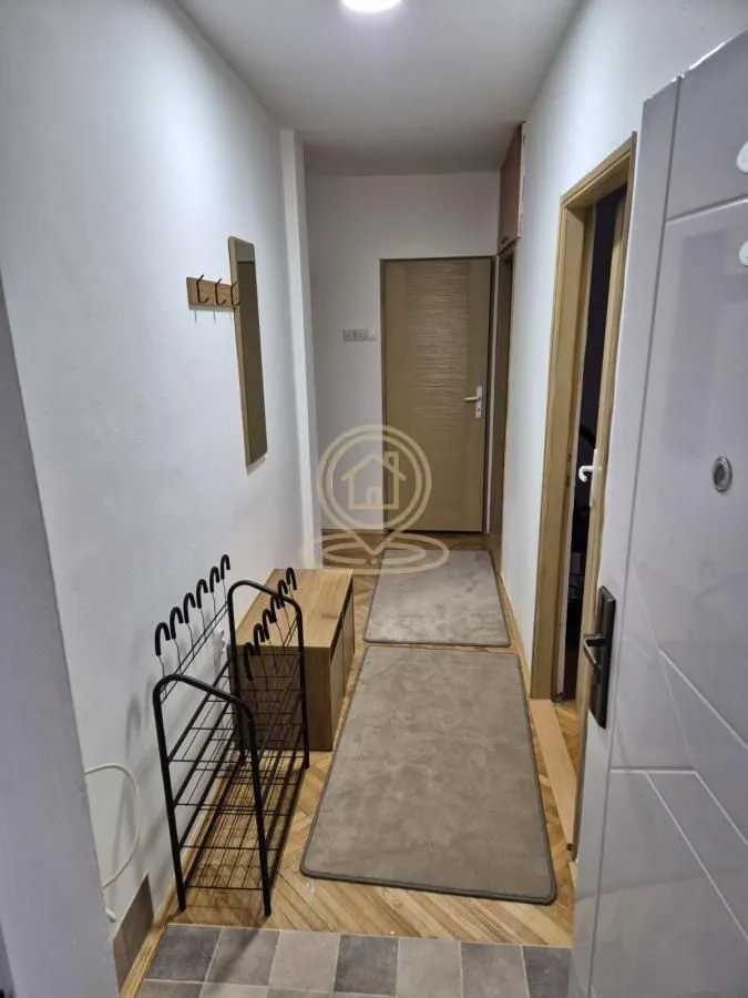 Izdavanje, dvosoban stan, 55m², Medijana, Niš