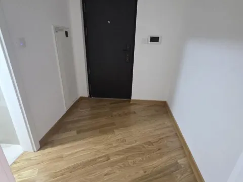 Prodaja, četvorosoban stan, 92m², Medijana, Niš - image 8