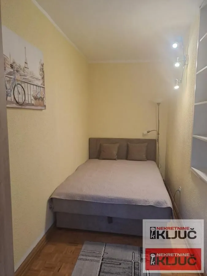 Izdavanje, jednosoban stan, 55m², Bulevar Oslobodjenja, Novi Sad Sve Podlokacije