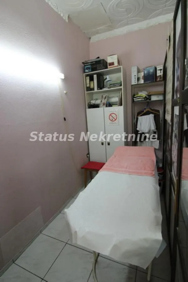 Sale, office space, 37m², Novo naselje, Novi Sad