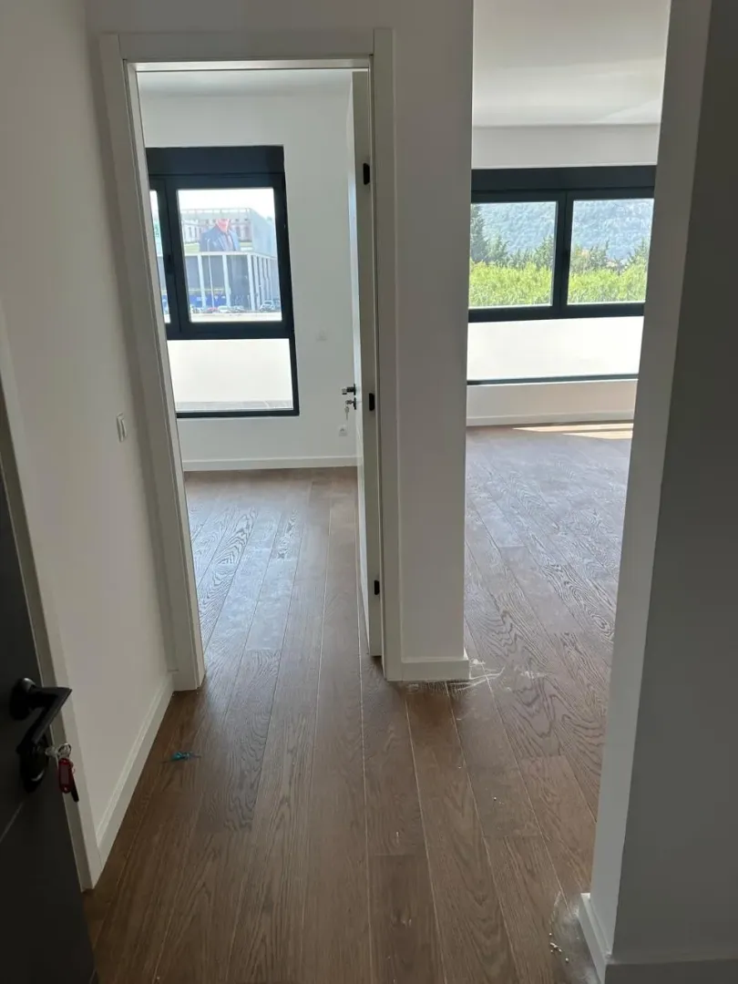 Prodaja, jednosoban stan, 45m², Centar, Bar
