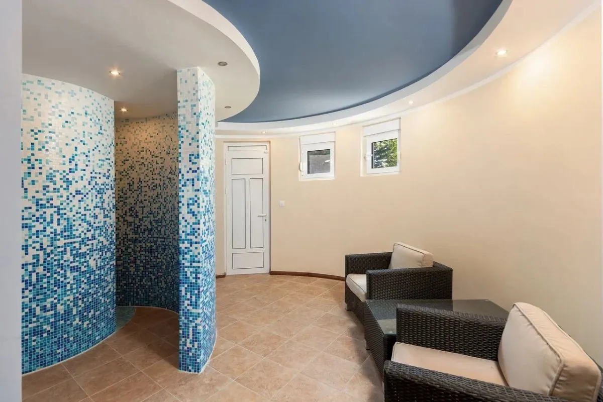 Sale, house, 414m², Reževići, Budva
