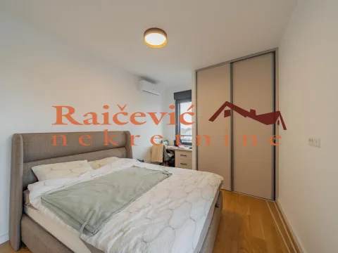 Sale, three bedroom apartment, 88m², Trošarina, Voždovac Sve Podlokacije - image 9