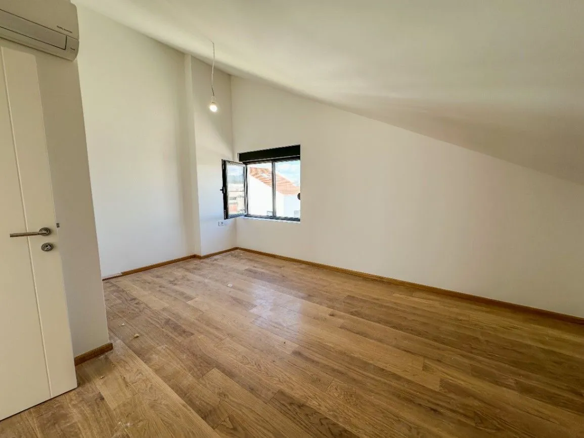 Prodaja, trosoban stan, 110m², Zabjelo, Podgorica