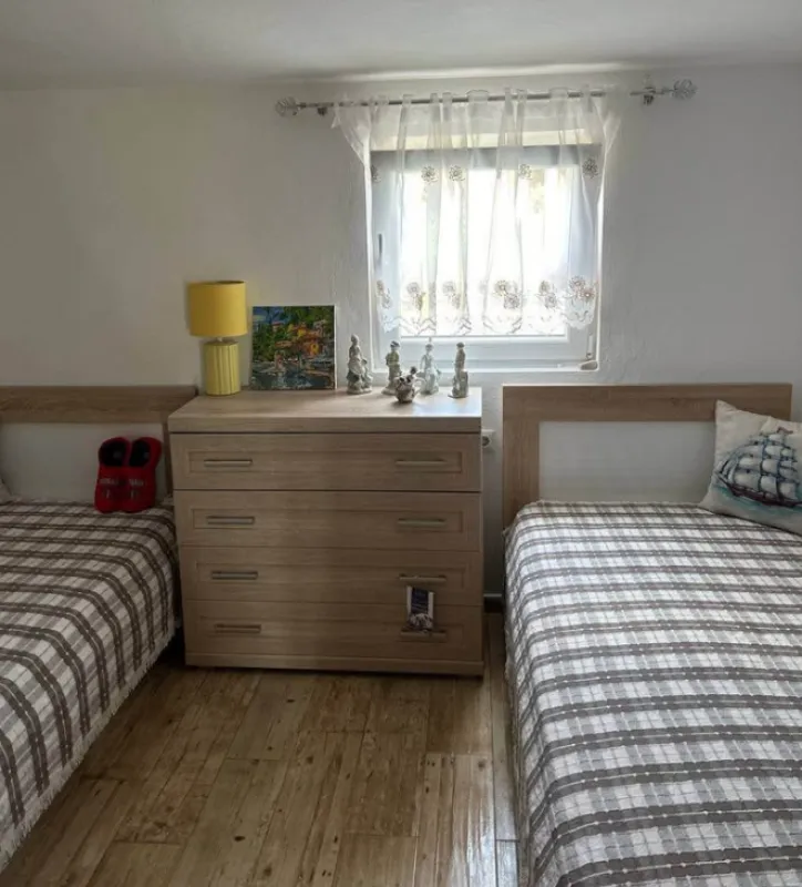 Prodaja, kuća, 200m², Dobra Voda, Budva