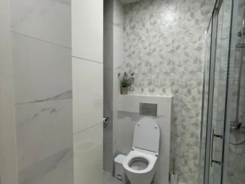 Izdavanje, dvosoban stan, 70m², Central Point, Podgorica - image 12