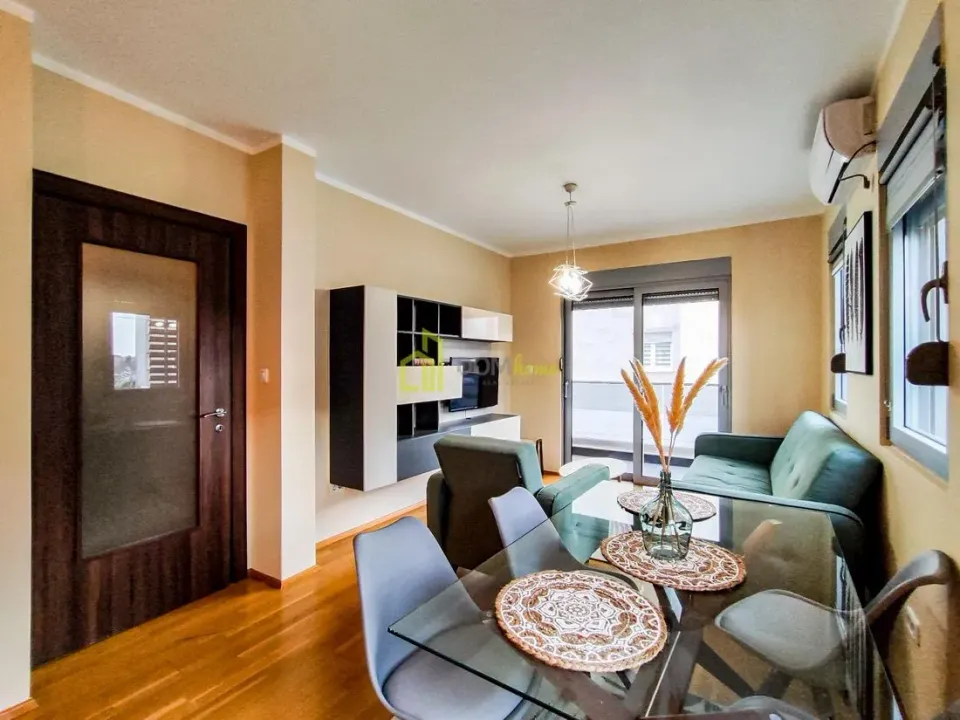 Rent, two bedroom apartment, 63m², Dalmatinska ulica, Podgorica