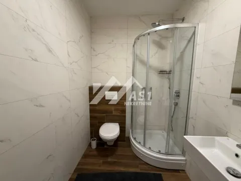 Izdavanje, jednosoban stan, 40m², Bulevar Evrope, Novi Sad Sve Podlokacije - image 10