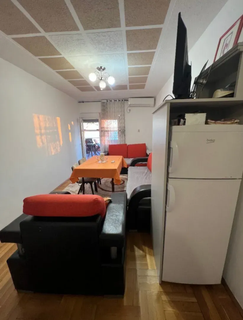 Rent, two bedroom apartment, 65m², Šušanj, Bar